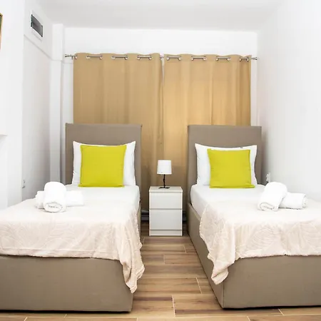 Apartment Mina 3 *